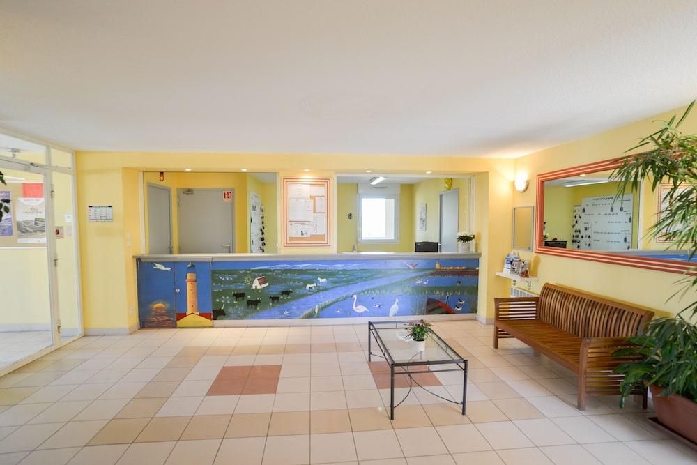 Residence Residhotel Mayflower Le Grau-du-Roi Dış mekan fotoğraf